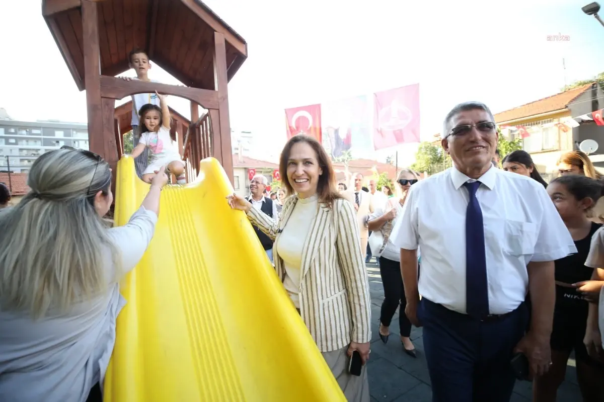Karşıyaka’da 100’den Fazla Park Yenilendi