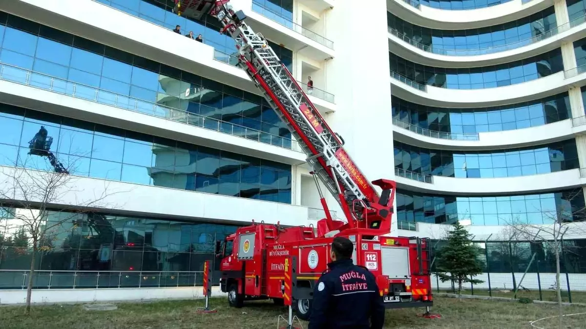 Muğla Hastanesi’nde Yangın Tatbikatı