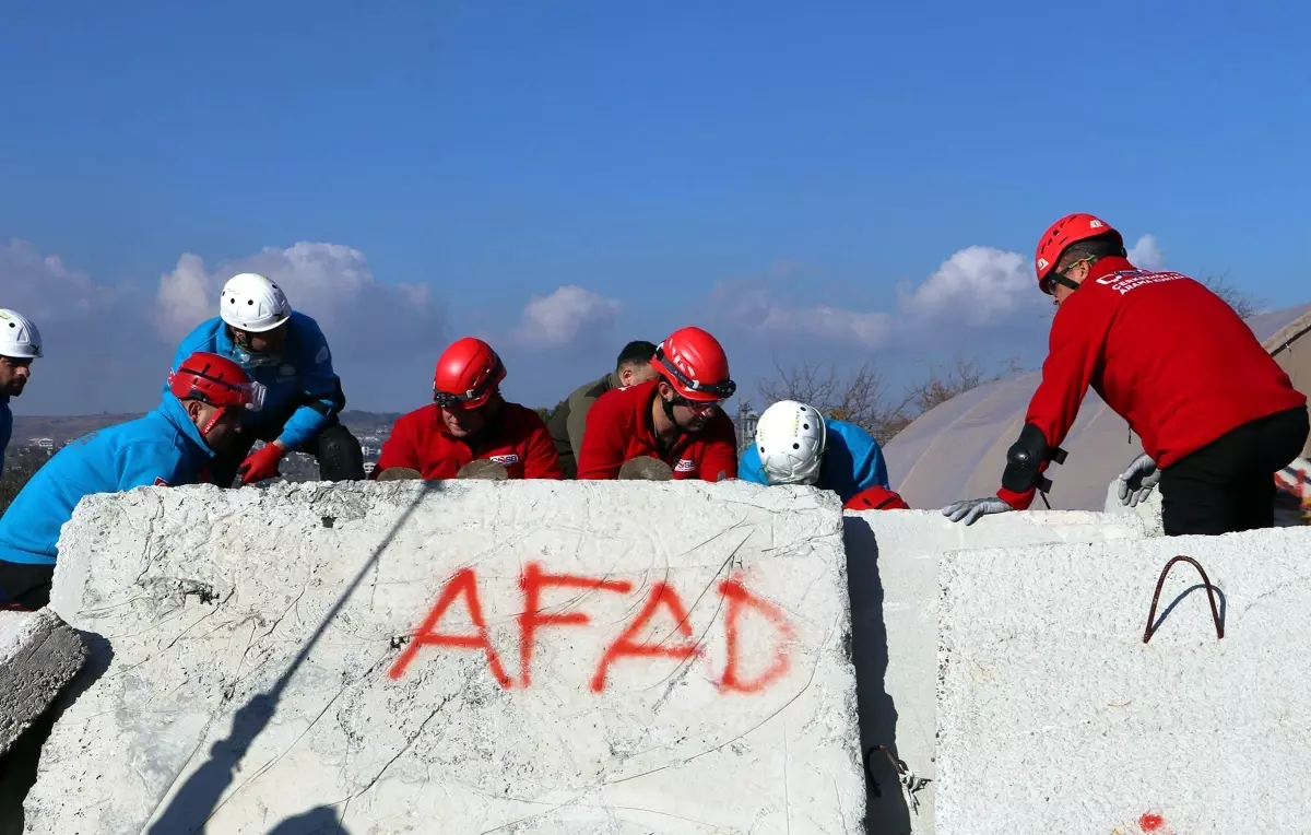 Tekirdağ’da 500 Kişilik Deprem Tatbikatı Gerçekleştirildi