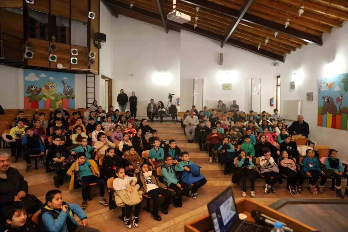 Bursa’da Öğrencilere Vektörle Mücadele Eğitimi