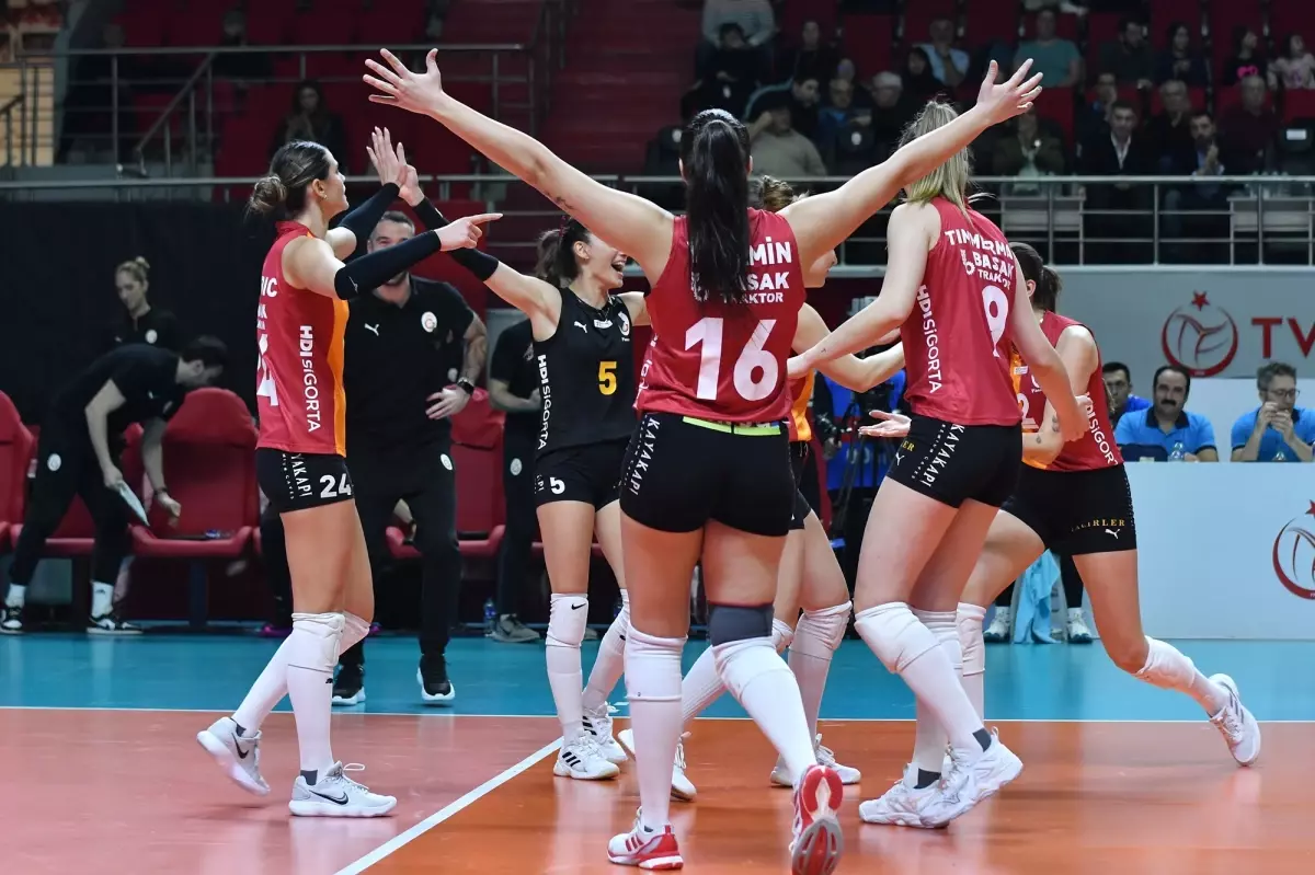 Galatasaray Daikin, Olympiakos’u Maglup Ederek Yarı Finale Yükseldi
