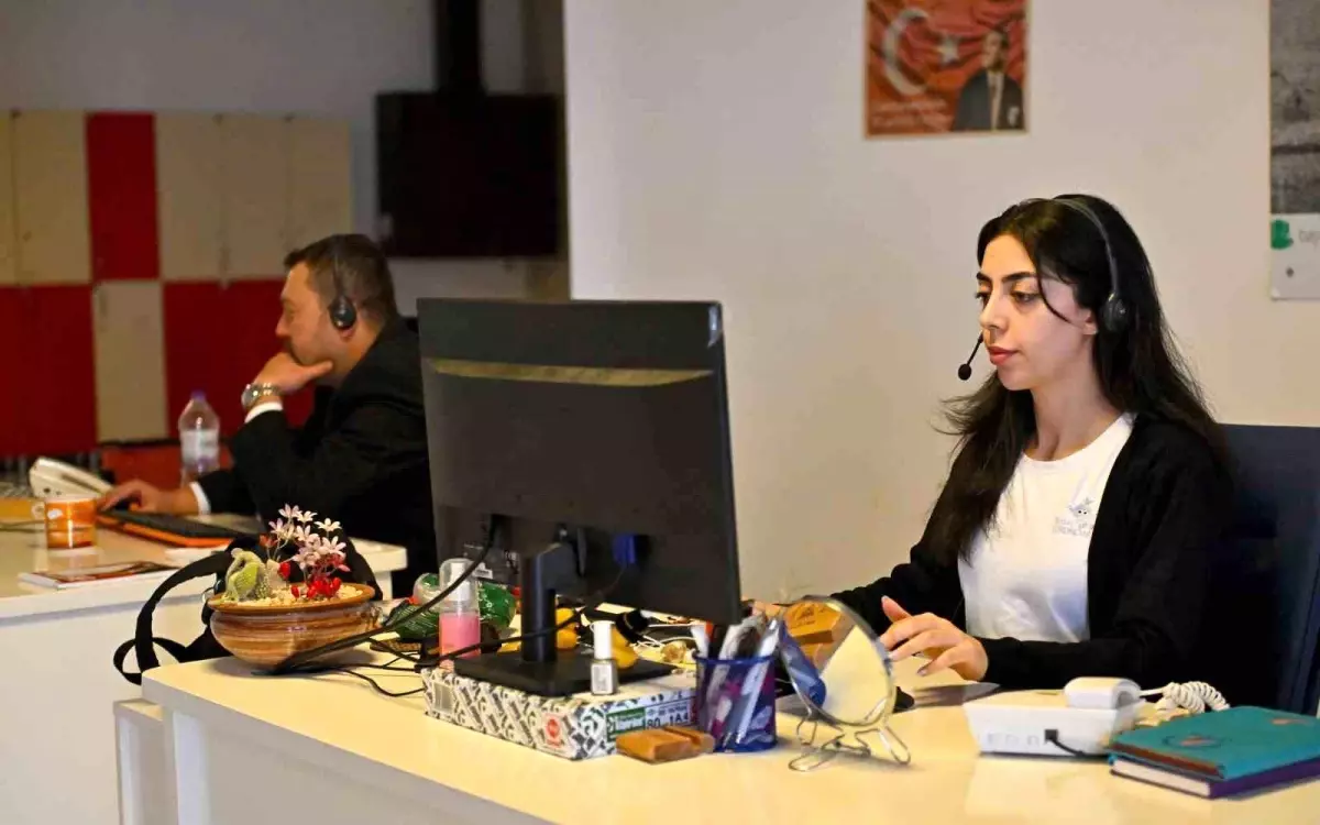 Muratpaşa Belediyesi Turunç Masa ile 10.950 Başvuruyu Çözüme Kavuşturdu