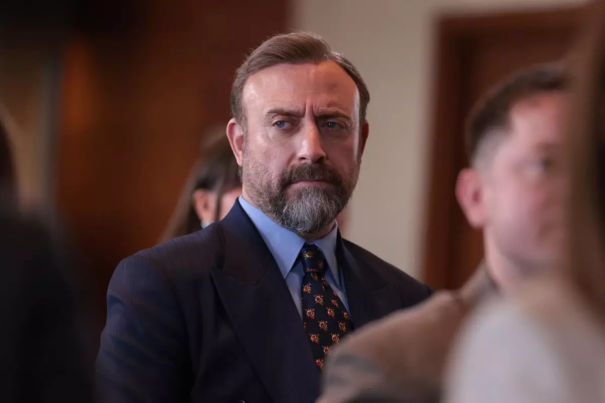 Halit Ergenç ve Rıza Kocaoğlu mahkemede aylık gelirini açıkladı