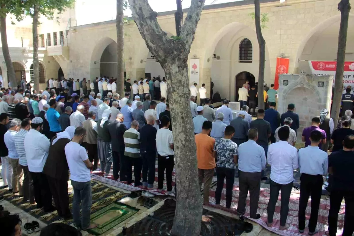 Hasan Paşa Cami Yeniden İbadete Açıldı